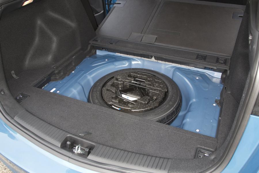  Hyundai i30 Wagon 2012 года  (UK) (фото 11 из 70)